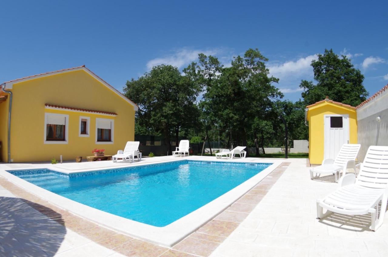 House Oliva, Sveti Kirin Villa Svetvincenat Luaran gambar