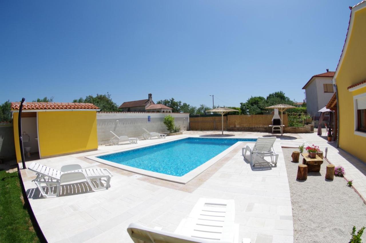 House Oliva, Sveti Kirin Villa Svetvincenat Luaran gambar