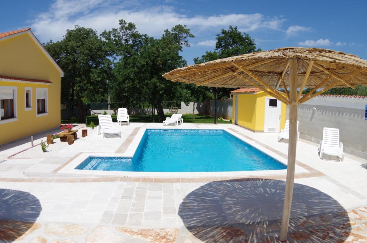 House Oliva, Sveti Kirin Villa Svetvincenat Luaran gambar